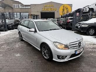 krockskadad bil auto Mercedes C-klasse BREAK 2013/4