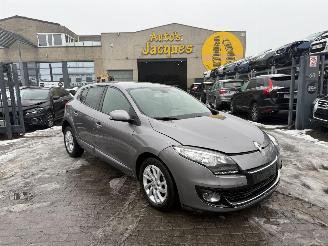 skadebil auto Renault Mégane AUTOMAT DYNAMIQUE 2013/8