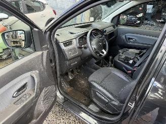 Renault Express 1.5 ENGINE OUT picture 5