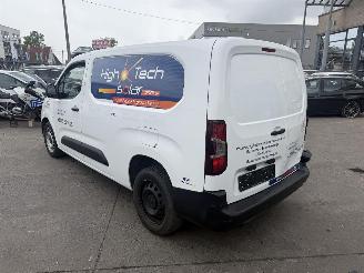 Peugeot Partner 1.5 BLUEHDI PREMIUM picture 3