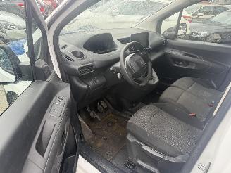 Peugeot Partner 1.5 BLUEHDI PREMIUM picture 18