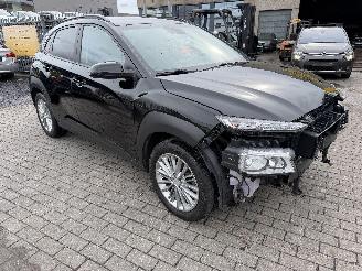 Vaurioauto  passenger cars Hyundai Kona 1.0 T-GDI 2020/9