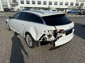 Jaguar XF 2.2D LUXURY picture 5