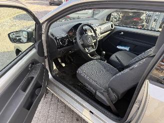Volkswagen Up! 1.0 MOVE picture 6