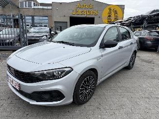 Damaged car Fiat Tipo 1.0 FIREFLY 100 2021/3