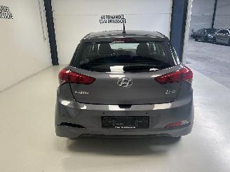Hyundai I-20 NUR 31000KM picture 4