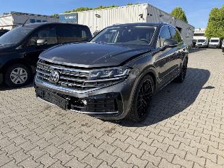 Coche accidentado Volkswagen Touareg 3.0 Tdi Elegance 2025/9