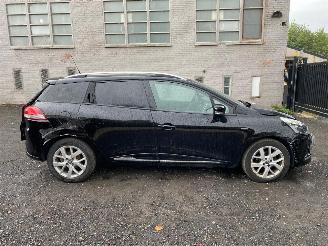 Schadeauto Renault Clio IV GRANDTOUR LI 2018/7