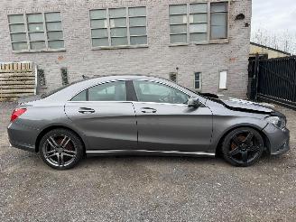 krockskadad bil auto Mercedes Cla-klasse 200 2015/5