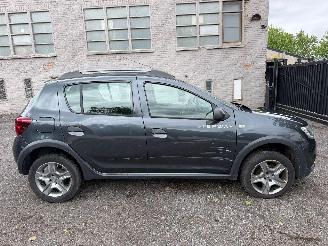 Damaged car Dacia Sandero 0.9 2018/6