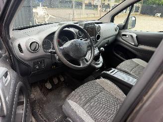 Peugeot Partner TEPEE picture 20