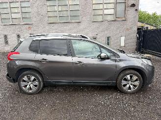 krockskadad bil auto Peugeot 2008 ACCESS 2015/8