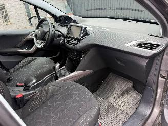 Peugeot 2008 ACCESS picture 22