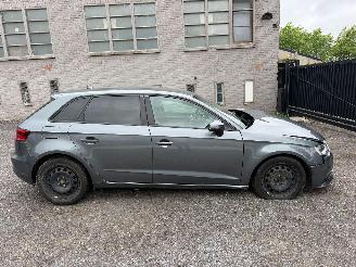 Vaurioauto  passenger cars Audi A3 AMBITION 2014/11