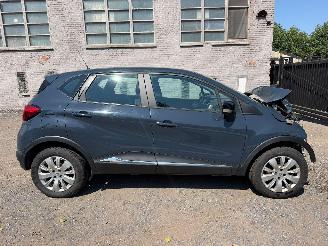 Coche accidentado Renault Captur ZEN 2015/8