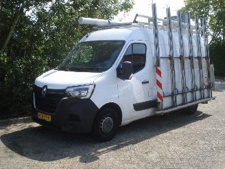 uszkodzony samochody ciężarowe Renault Master MOTOR SLAAT NIET AAN 2.3DCI 150PK 2022/9