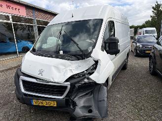 Peugeot Boxer 330 2.2 Bleu HDI  140 L2 H2  Premium picture 4