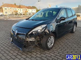 Schadeauto Renault Grand-scenic SCENIC 2016/1