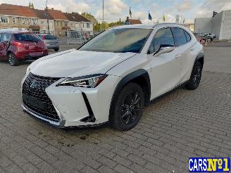 uszkodzony samochody osobowe Lexus UX  2021/5
