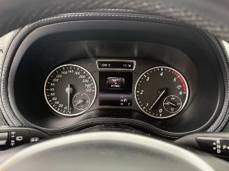 Mercedes B-klasse 220d Ambition Automaat picture 11