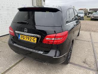 Mercedes B-klasse 220d Ambition Automaat picture 3