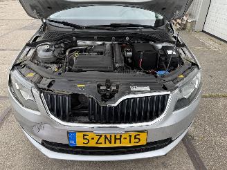 Skoda Octavia 1.2 TSI Grt Ambition Business picture 13