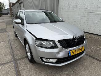 skadebil auto Skoda Octavia 1.2 TSI Grt Ambition Business 2015/2
