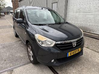 uszkodzony samochody osobowe Dacia Lodgy 1.2 TCe Robust 7 persoons 2016/7