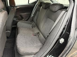 Opel Astra 1.0 Online Edition picture 21