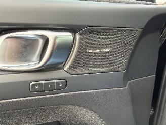 Volvo XC40 Recharge Ultimate 70 kWh Pano Harman Kardon 20\" picture 26
