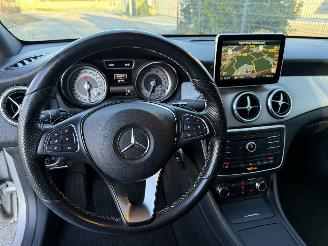 Mercedes Cla-klasse 180 Shooting Brake picture 24