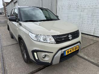 Unfallwagen Suzuki Vitara 1.6 Style 2016/3