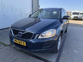 Voiture accidenté Volvo Xc-60 2.0 T5 Kinetic 2012/3