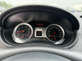 Renault Clio 1.2 TCE Business picture 13