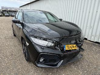 krockskadad bil auto Honda Civic 1.0 i-VTEC Executive Automaat Panoramadak 2018/7
