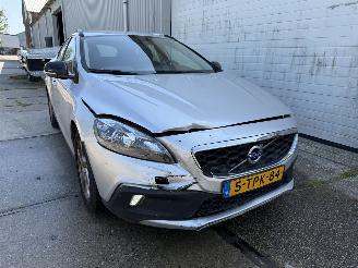 krockskadad bil auto Volvo V-40 1.6 T4 Momentum 2014/5