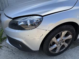 Volvo V-40 1.6 T4 Momentum picture 31