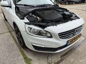 Volvo V-60 2.0 D2 R-Design Automaat picture 15