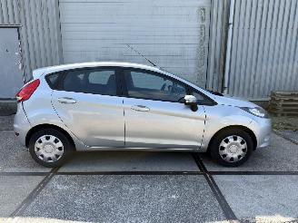 Ford Fiesta 1.25 Titanium picture 2