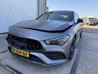 Coche accidentado Mercedes Cla-klasse 200 AMG Line Panoramadak 2022/8