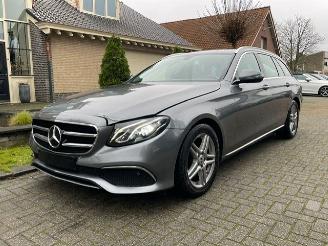 Unfallwagen Mercedes E-klasse 200 d AVANTGARDE NAVI CAMERA LED WIDESCREEN 2019/7