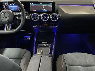 Mercedes GLA 180 AMG LINE PANORAMADAK NAVI NIGHT CAMERA LED picture 9