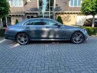 Mercedes E-klasse 200 d AMG LINE PANORAMADAK CAMERA NAVI LED picture 5
