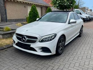 Unfallwagen Mercedes C-klasse 200 d AMG LINE PANO LED NAVI CAMERA 2019/7