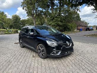 damaged passenger cars Renault Grand-scenic 1.3 TCE AUTOMAAT BOSE PANO NAVI CLIMA CAMERA TREKHAAK B.J 2019 2019/2