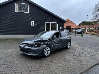 Voiture accidenté Volkswagen Golf Sportsvan 8.5 ETSI 1.5 HYBRIDE AUTOMAAT NAVI CLIMA CAMERA LED VIRT DASH TREKHAAK B.J 12-2024 2025/12