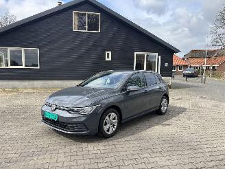 Schadeauto Volkswagen Golf 8 TSI 110 PK NAVI CLIMA VIRT DASH B.J 10-2020 2020/10