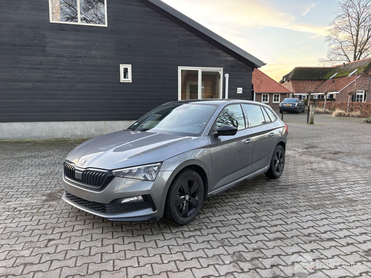 Skoda Scala 1.5 PANO AUTOMAAT 150 PK MONTE CARLO NAVI CLIMA CAMERA LED PDC B.J 2022