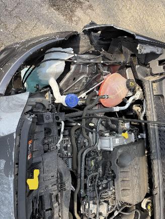 Ford Puma ST LINE NAVI CLIMA CRUISE STOELVERW B.J 2021 LICHTE SCHADE picture 11