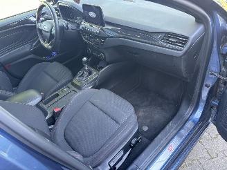 Ford Focus ST LINE PANO NAVI CLIMA CAMERA LED HEAD UP B.J 2019 picture 9